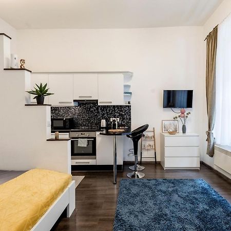 Stylish Downtown Studio Budapest Exterior photo
